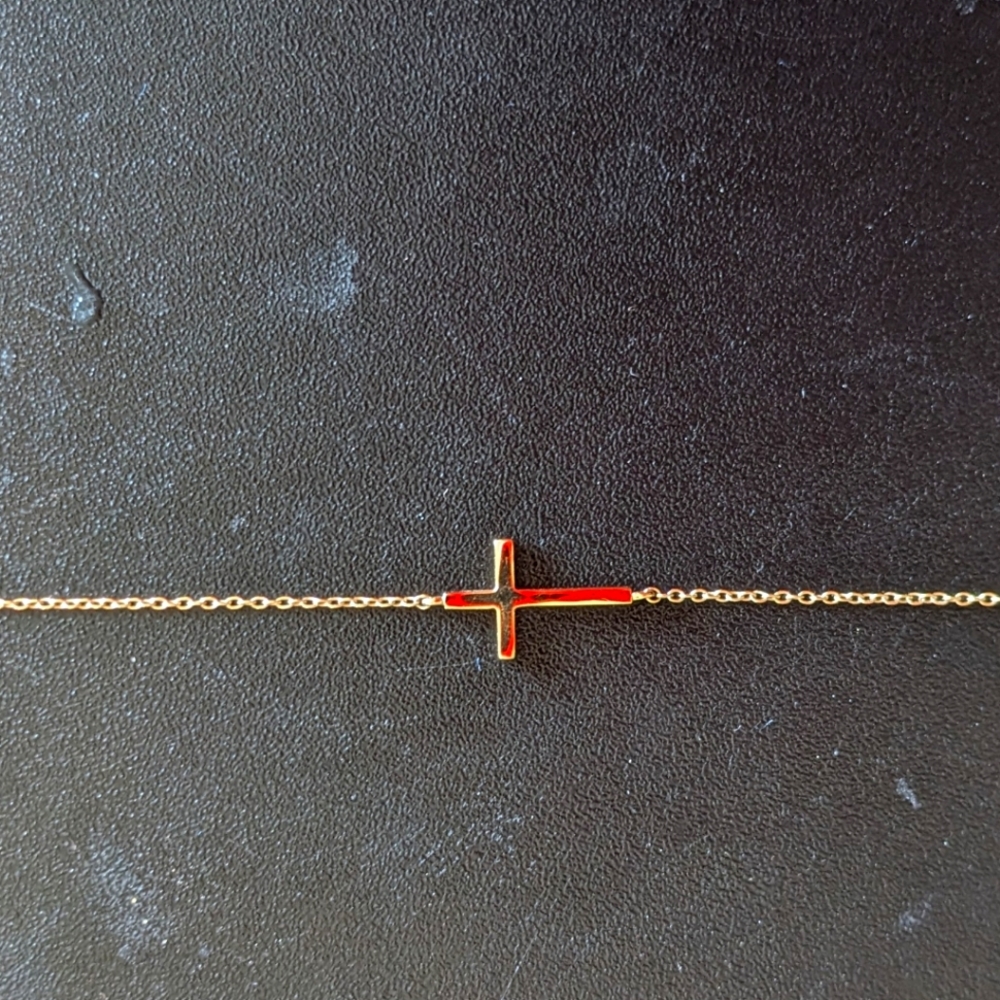 Solid 14K Yellow Gold Cross Nevklace